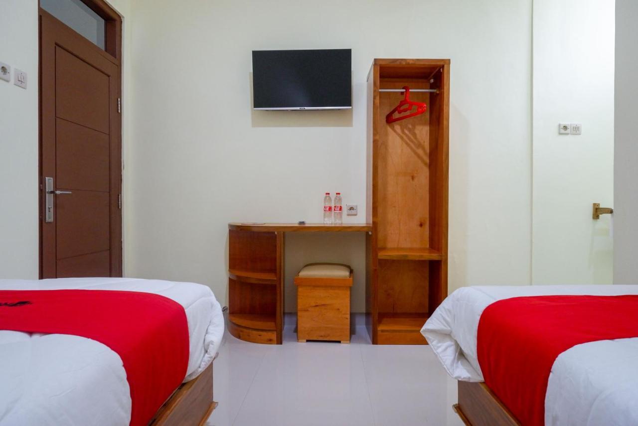 Reddoorz Near Rita Supermall Purwokerto 2 Luaran gambar