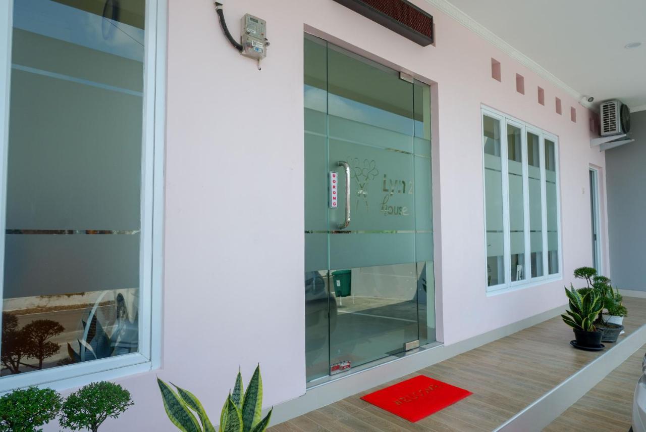 Reddoorz Near Rita Supermall Purwokerto 2 Luaran gambar