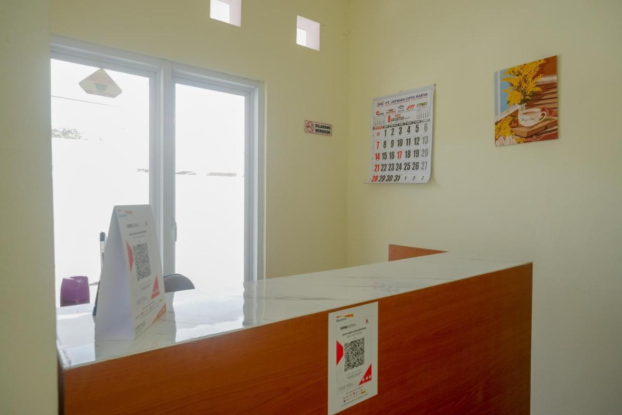 Reddoorz Near Rita Supermall Purwokerto 2 Luaran gambar
