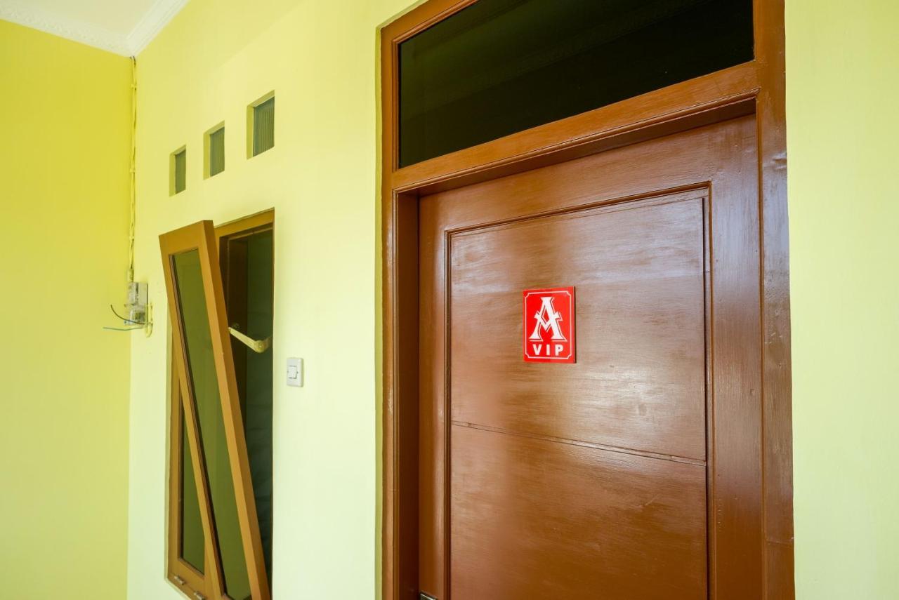 Reddoorz Near Rita Supermall Purwokerto 2 Luaran gambar